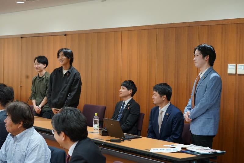 質疑応答の様子