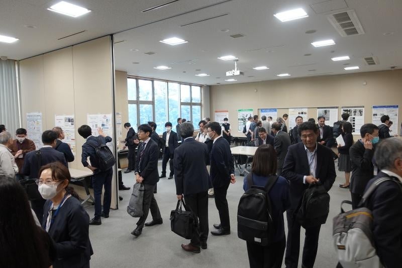 ポスターセッションの模様