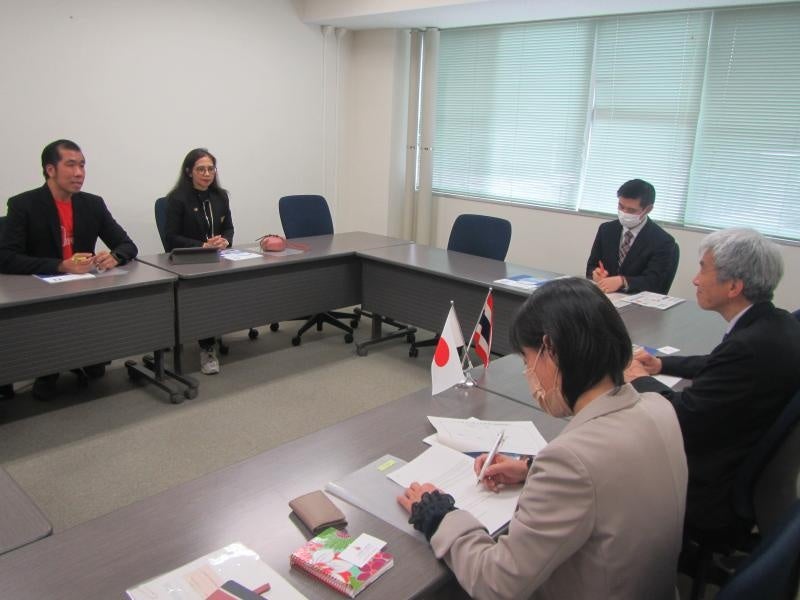 表敬訪問の様子