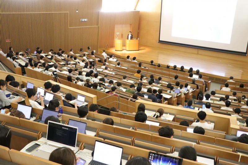 会場の様子