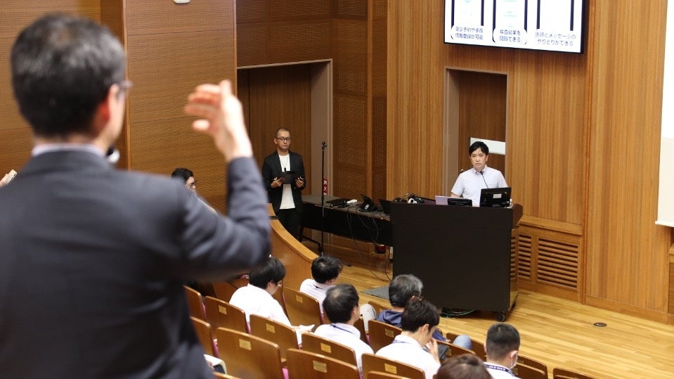 質疑応答の様子