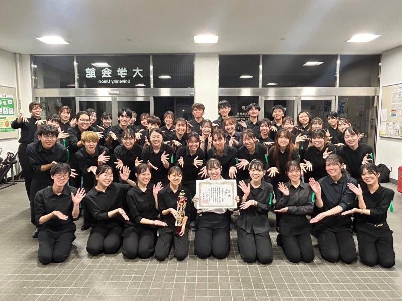 本番終了後の集合写真(岡山大学にて)