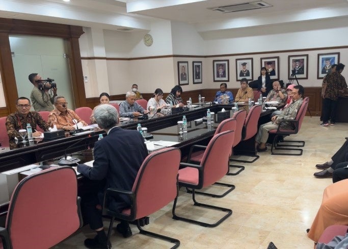 日本への留学事情勉強会の様子