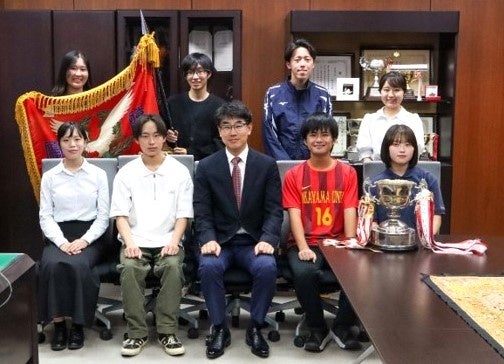 サッカー部,弓道部,卓球部,ゴルフ部と共に