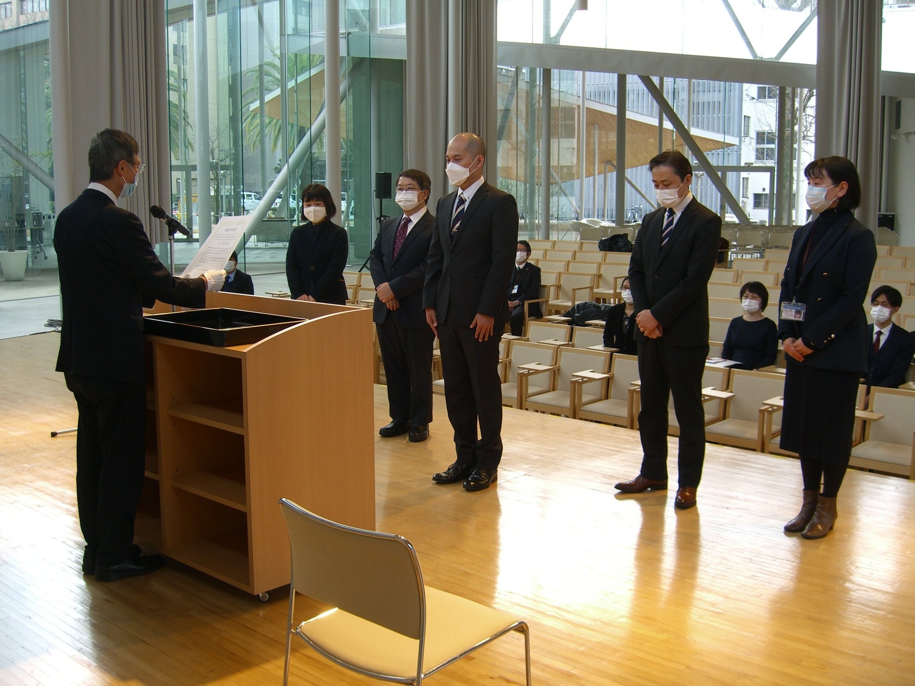 大学院医歯薬学総合研究科 医歯科学専攻(修士課程)学務委員会 学生募集・就職支援部会への授与