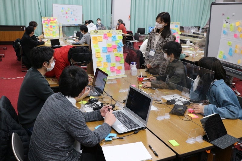 アイデアソンの様子