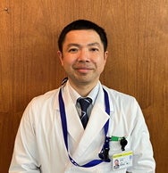 座間味義人教授