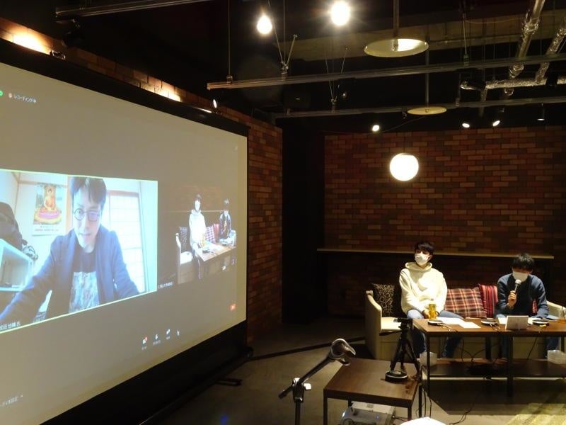 成田助教授と、ももスタコーディネーターによるトークセッション