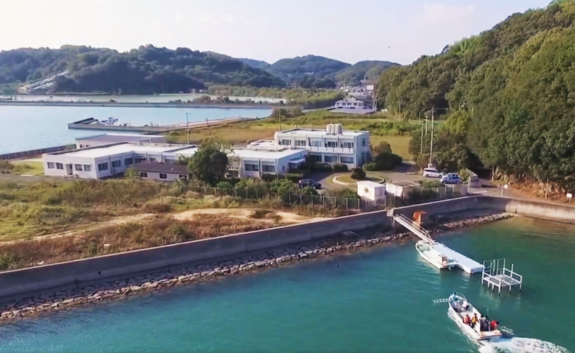 岡山大学理学部附属牛窓臨海実験所(岡山県瀬戸内市)