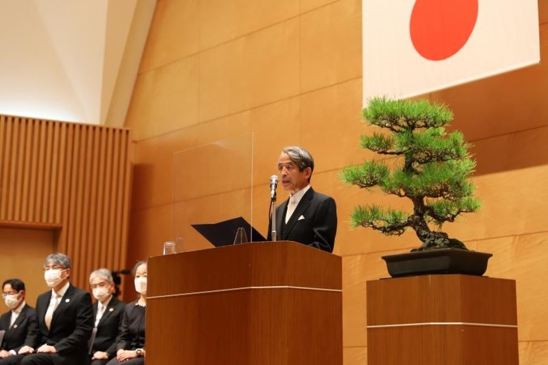 槇野学長による式辞