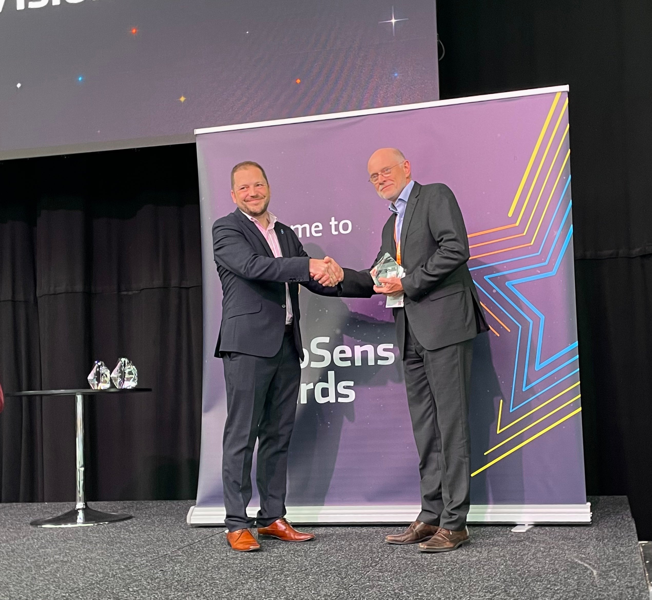 AutoSensAward授賞式での欧州地域担当GM　フェルデ・ヴォム・アンドレア