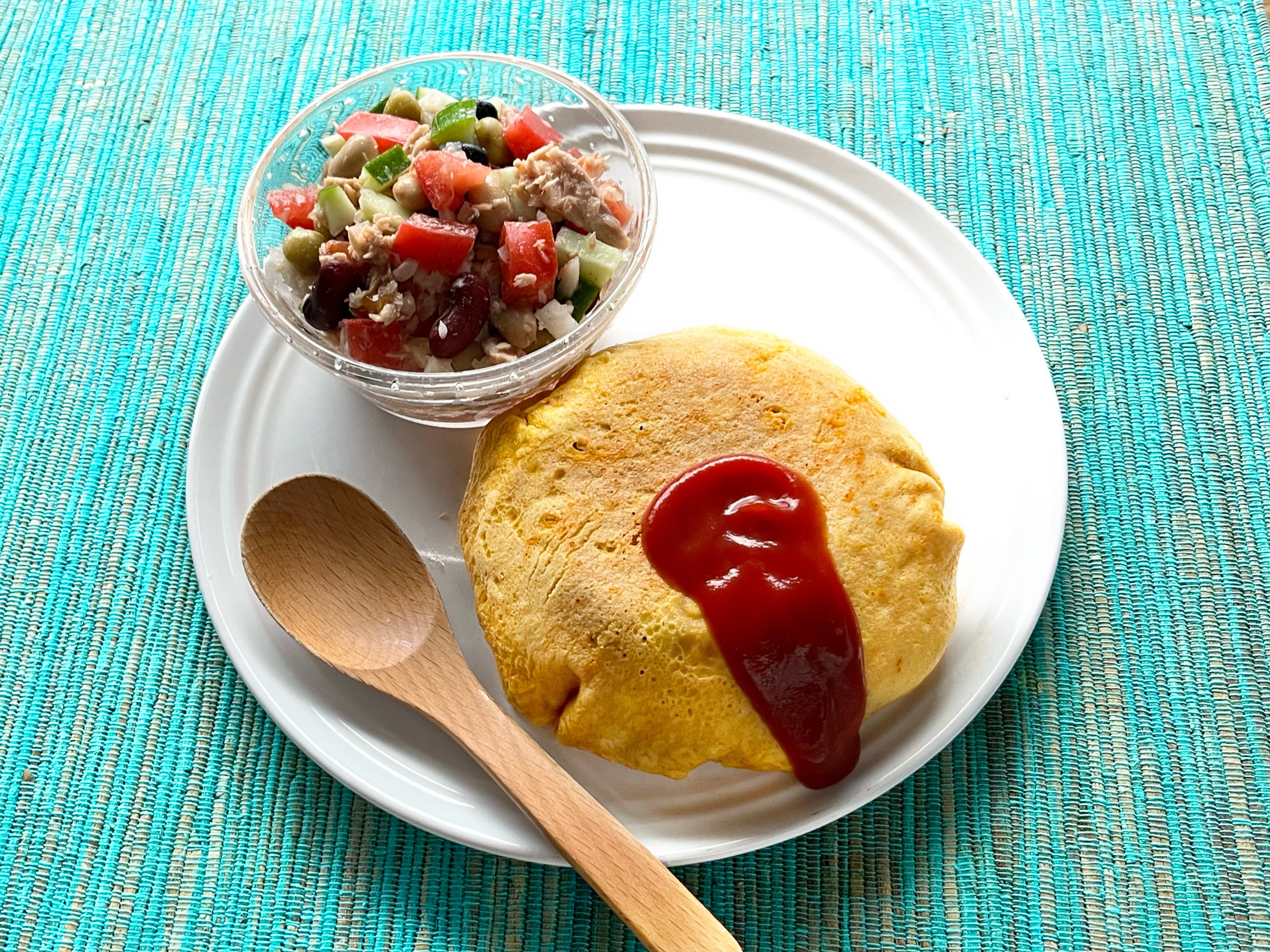 蒸し大豆とハムのオムライスなどに挑戦！