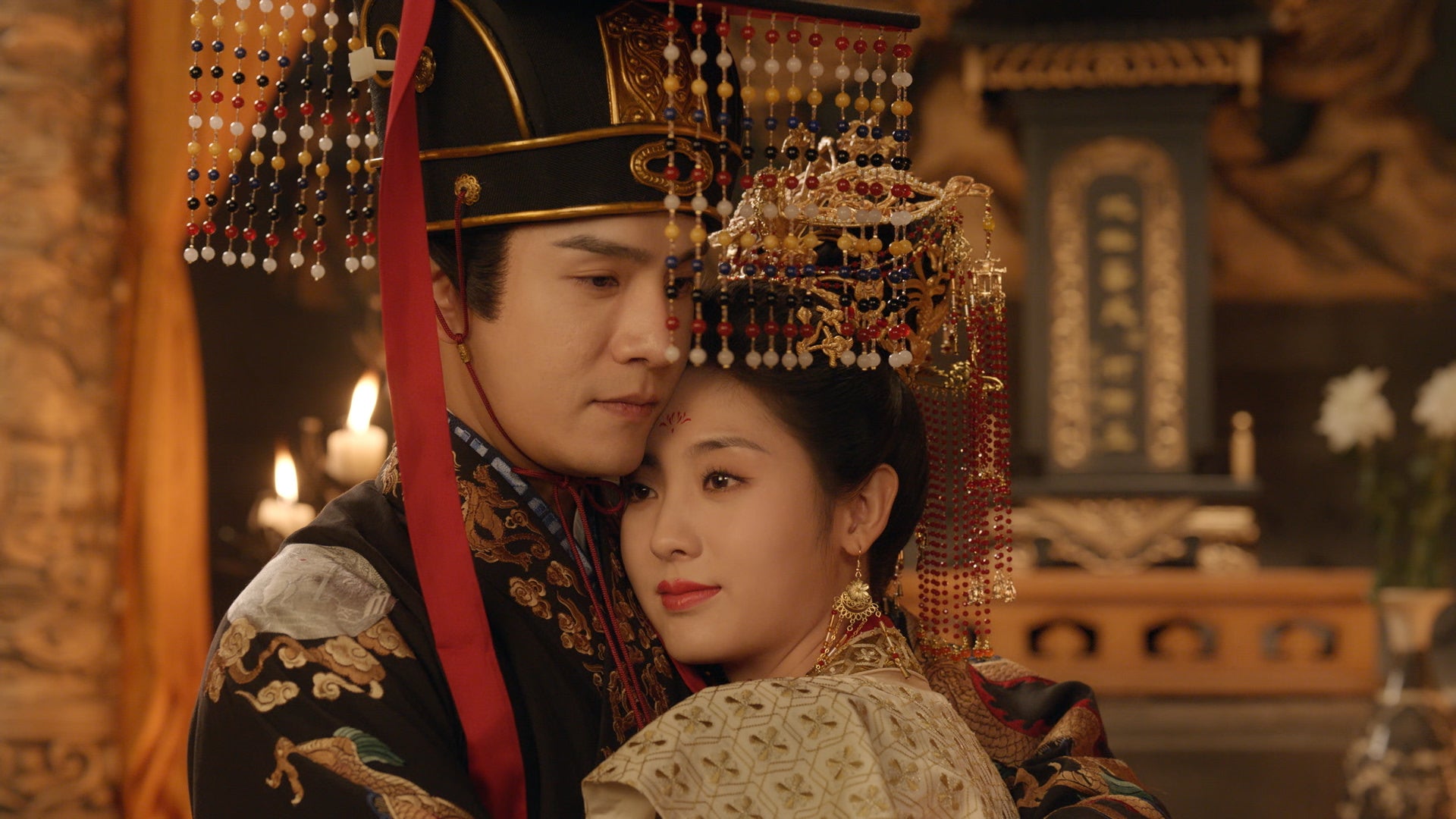 『覆流年 復讐の王妃と絶えざる愛』　©2022 China Huace Global Media Co., Ltd.