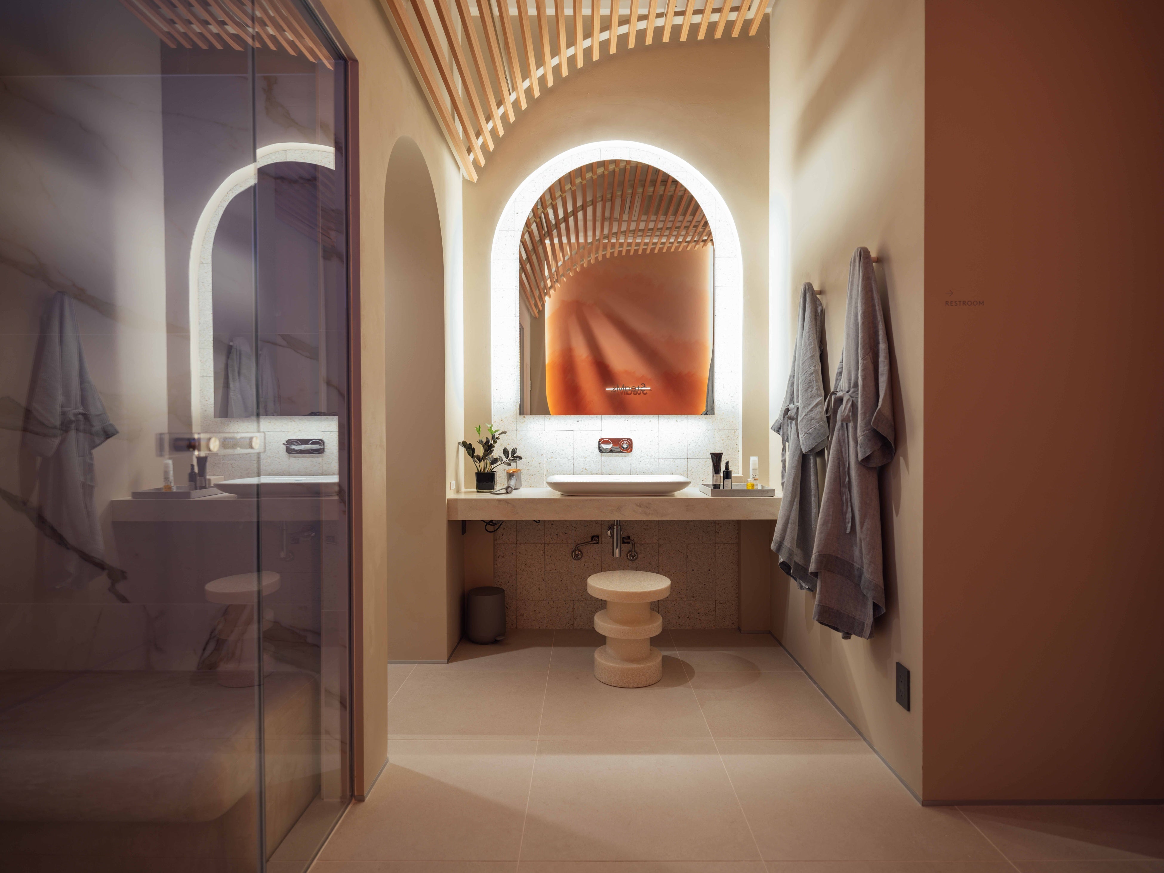 貸切個室HARBAL SUITE