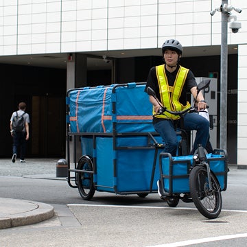 人手不足とCO₂問題に挑む、新しい配送の主役へー大容量トレーラー付き 人手不足とCO₂問題に挑む、新しい配送の主役へー大容量トレーラー付き