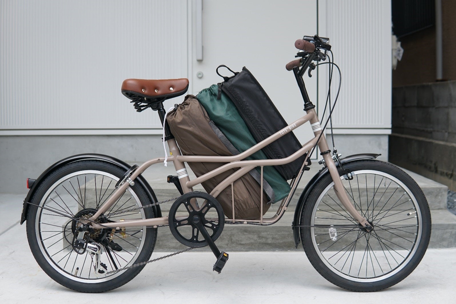 カゴがなくても荷物が運べる自転車 TOTE-BIKE（トートバイク）を