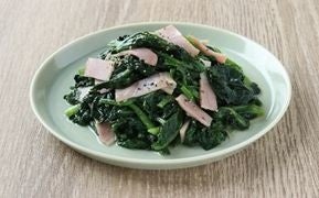 ほうれん草とベーコンのペッパーソテー
