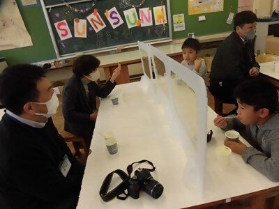 野菜スープ「味あてクイズ」の様子