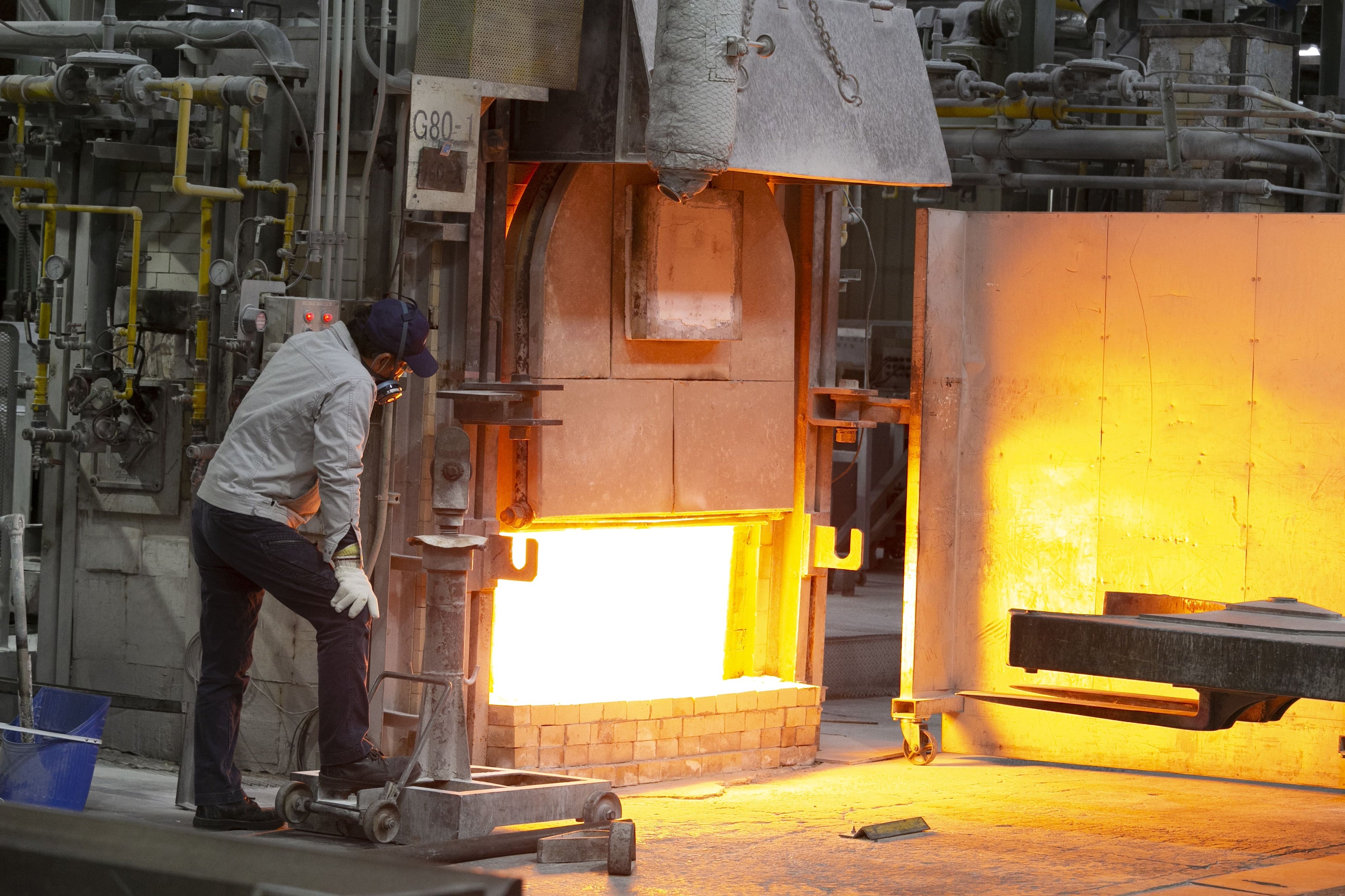 炉の温度は1,300度以上