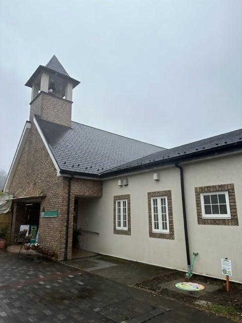 鳥屋小デザイン蓋は鳥居原ふれあいの館に