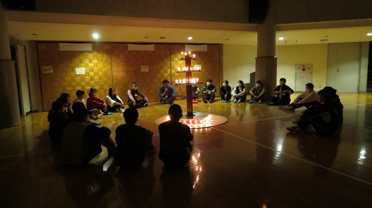 夜にはキャンドルファイヤー