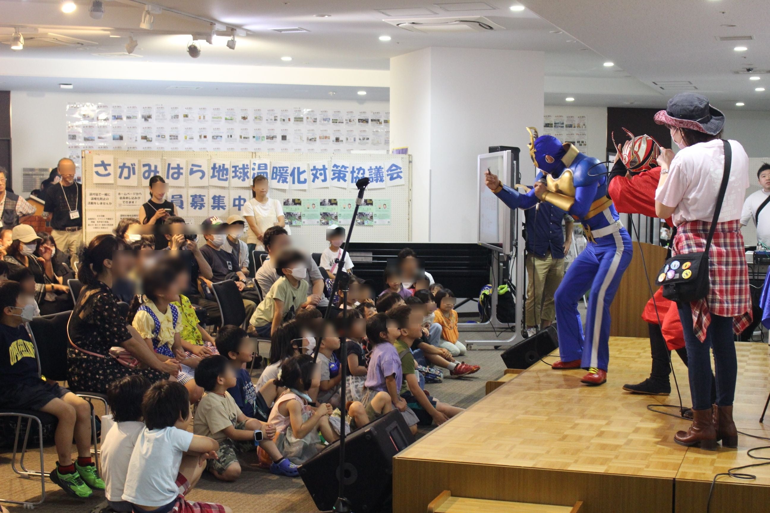 昨年に続き大人気のクワガタ忍者ショー