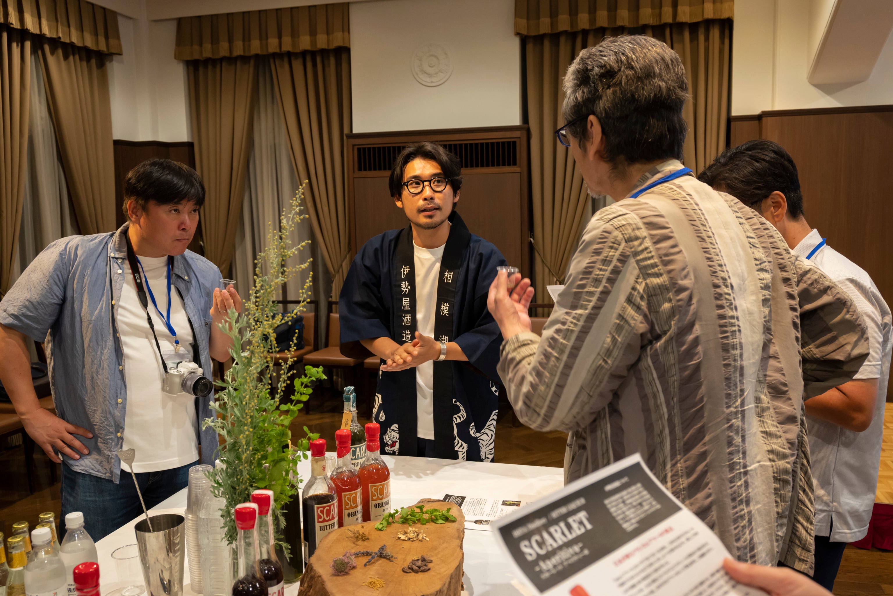 伊勢屋酒造コーナーでは「Scarlet Aperitivo」などを提供