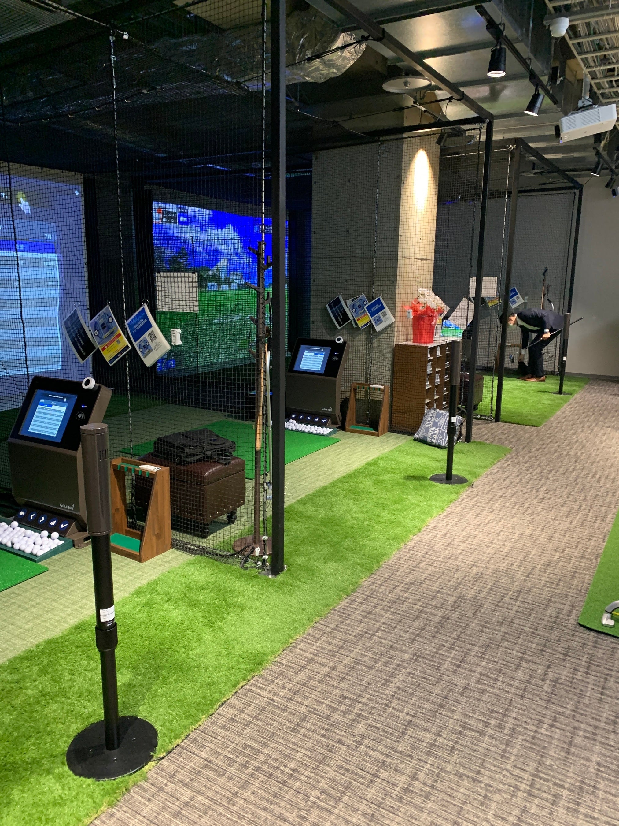 札幌大通でインドアゴルフ】ワンランク上のインドアゴルフ施設