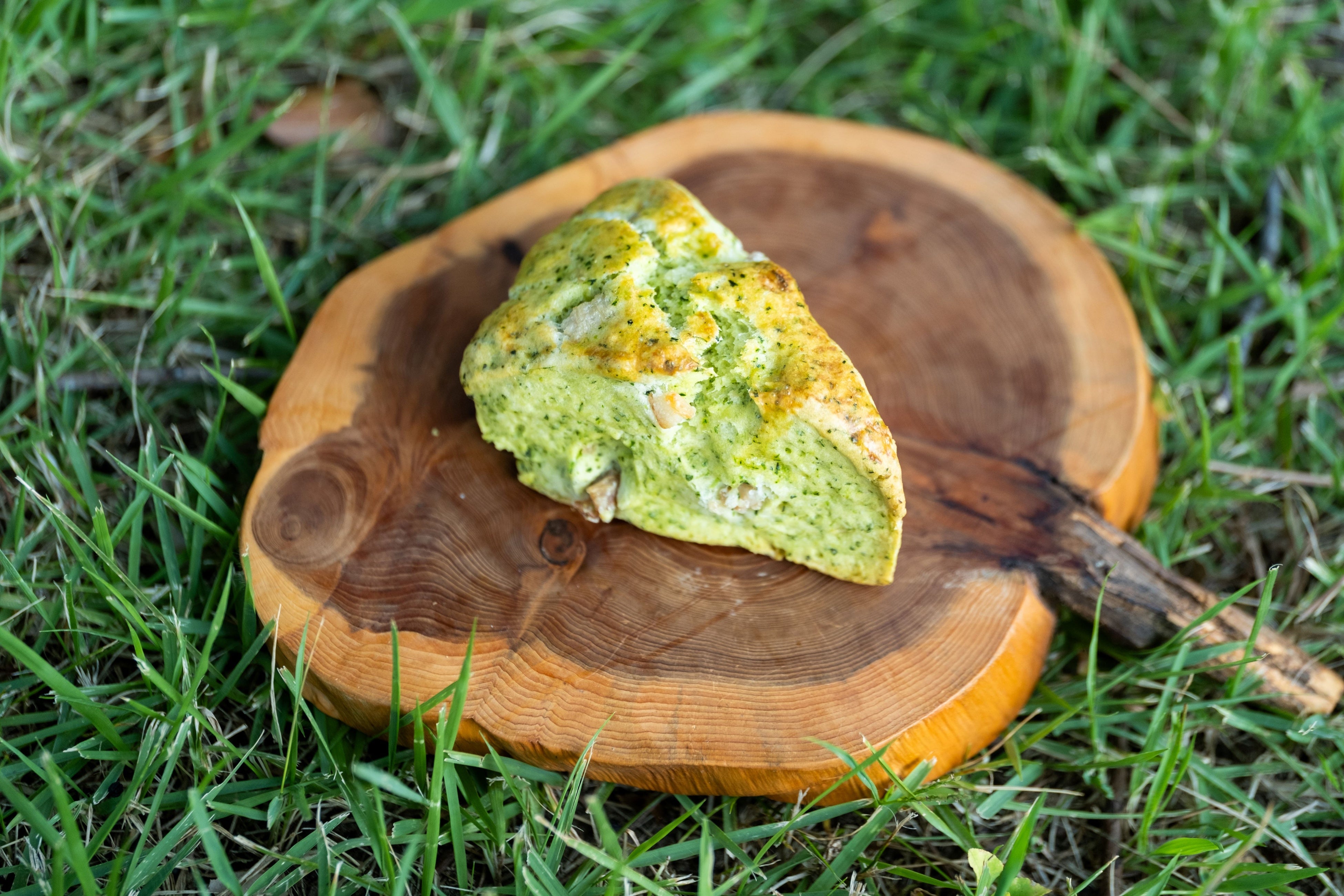 スコーン　ほうれん草ベーコン