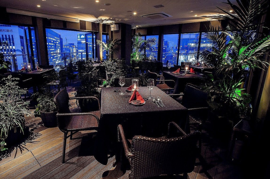 福岡中洲の夜景が一望できるテラスで ハイエンドな大人のビアガーデン がスタート Es Rooftop Garden Bagus Nakasu Ddホールディングスのプレスリリース 福岡中洲の夜景が一望できるテラスで ハイエンドな大人のビアガーデン がスタート Es Rooftop Garden Bagus Nakasu Ddホールディングスのプレスリリース