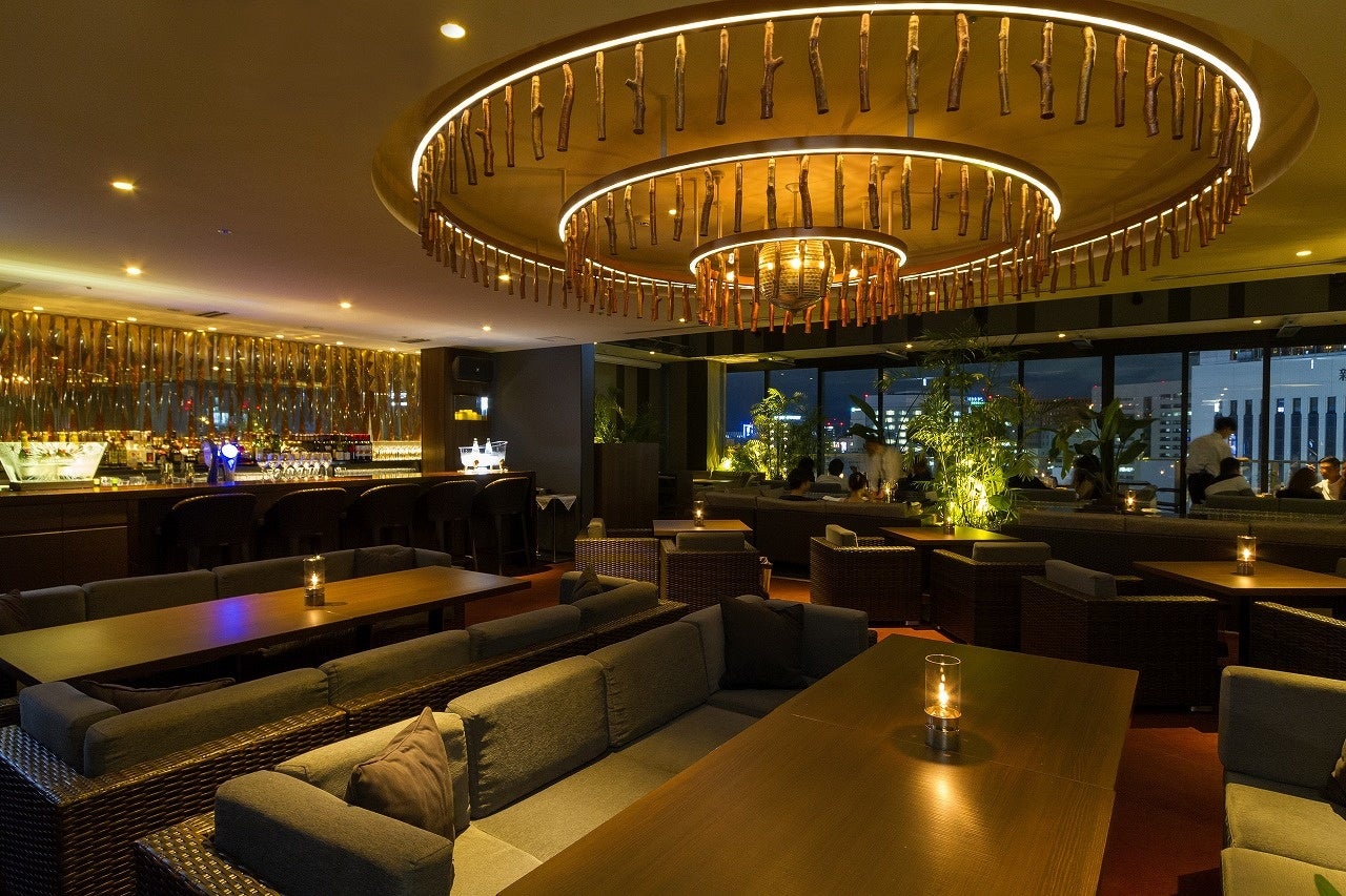 福岡中洲の夜景が一望できるテラスで ハイエンドな大人のビアガーデン がスタート Es Rooftop Garden Bagus Nakasu Ddホールディングスのプレスリリース 福岡中洲の夜景が一望できるテラスで ハイエンドな大人のビアガーデン がスタート Es Rooftop Garden Bagus Nakasu Ddホールディングスのプレスリリース