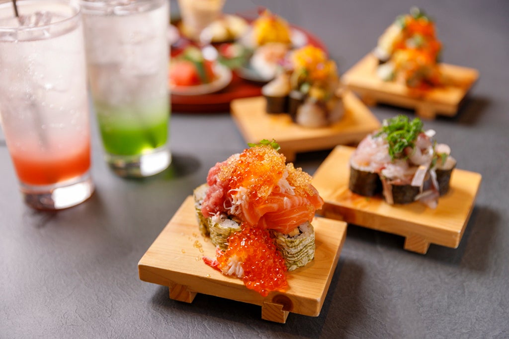 東京 京都 令和 昭和 時空を軽やかに越えるレトロなネオ酒場 新鮮魚介競演の華やかなあて巻き 彩り豊かなおばんざいなどが新登場 京町恋しぐれ 新宿 本館 グランドメニューリニューアル Ddホールディングスのプレスリリース 東京 京都 令和 昭和 時空を軽やかに越えるレトロなネオ酒場 新鮮魚介競演の華やかなあて巻き 彩り豊かなおばんざいなどが新登場 京町恋しぐれ 新宿 本館 グランドメニューリニューアル Ddホールディングスのプレスリリース