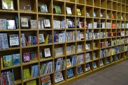 ＜「午後ティーHAPPINESS文庫」＞