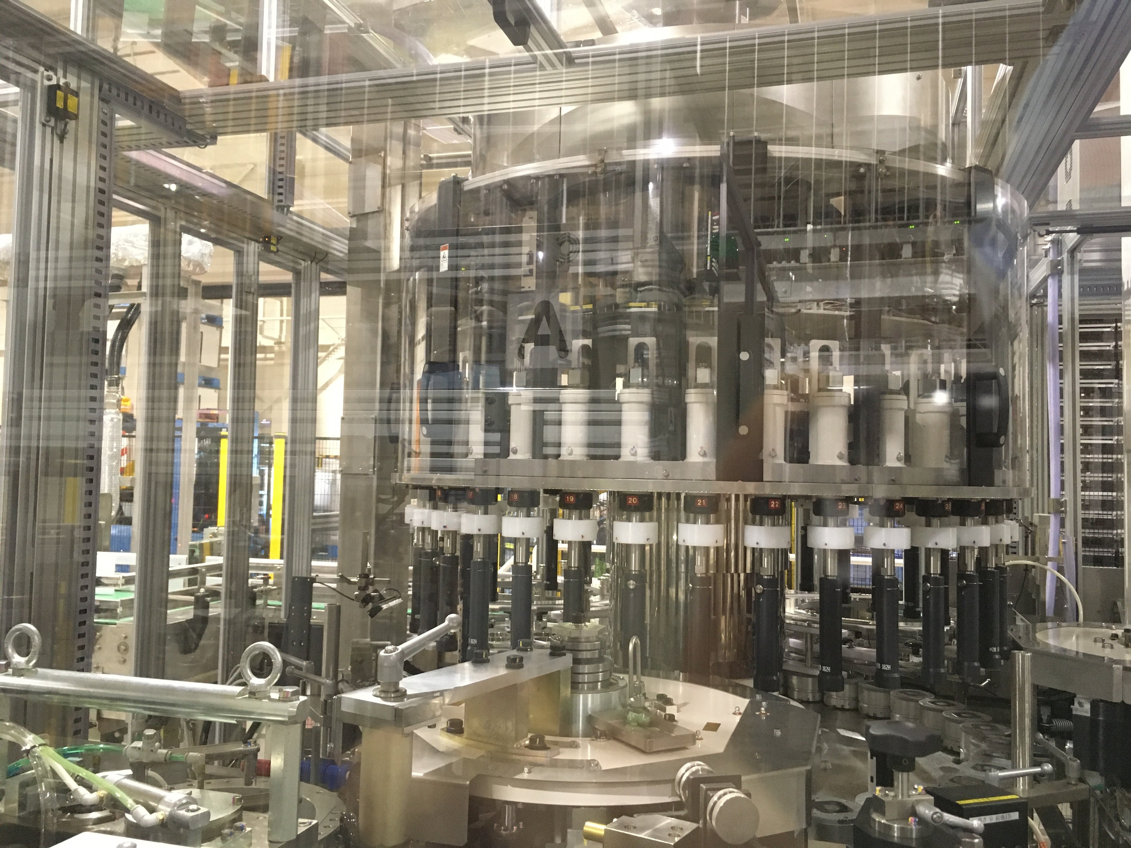 「湘南工場のロールラベラー」