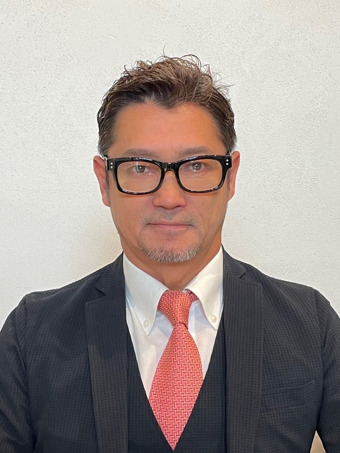 取締役　小野浩嗣