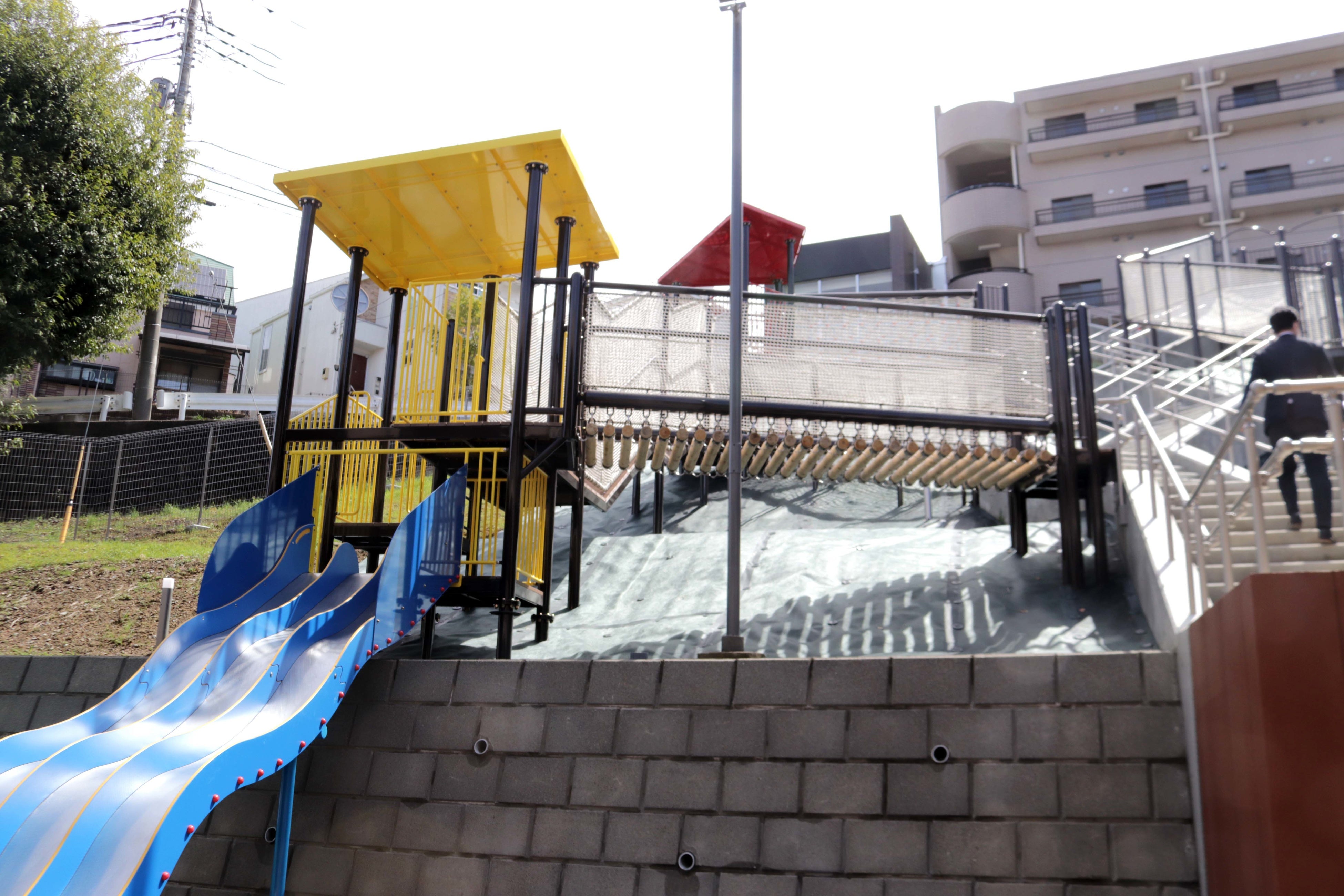 「クジヴィレッジ」アスレチック写真1