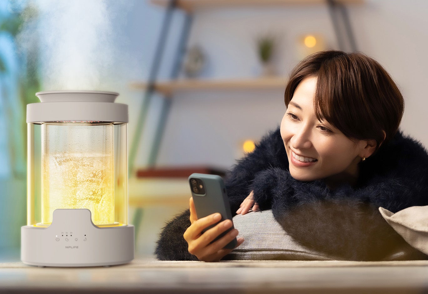 リラックス×潤い “光と香りで、空気が変わる。”スチーム式加湿器