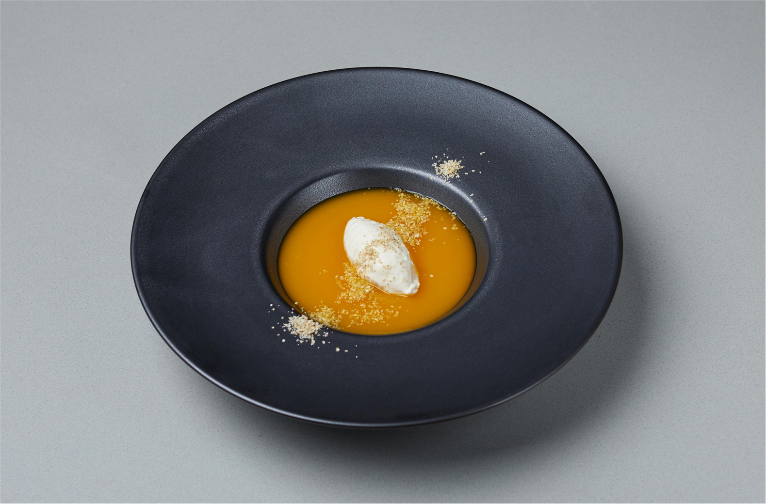 かぼちゃのスープ　ねりごま豆乳クリーム仕立て650円