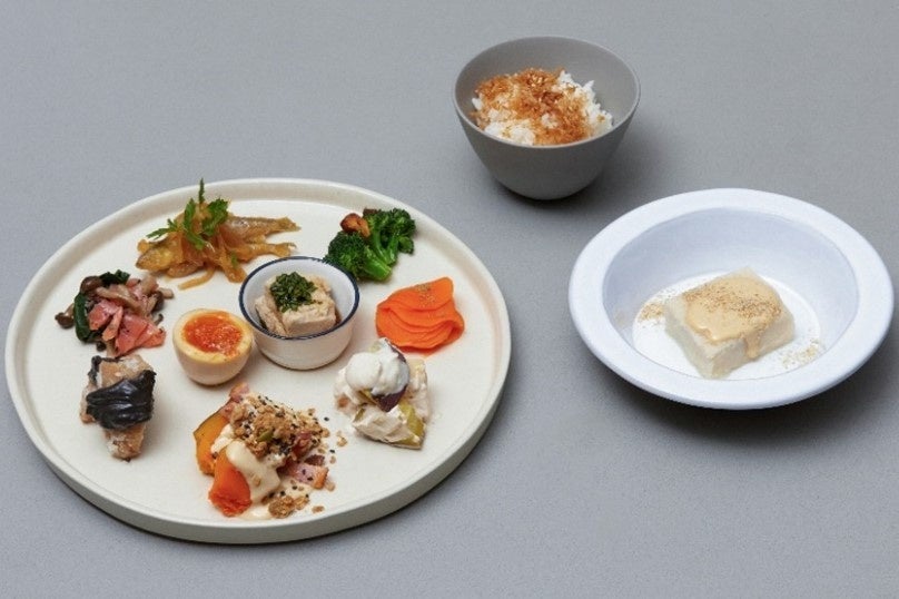 goma to プレート（揚げごま豆腐、マグロ節ふりかけご飯 set） 1,800円
