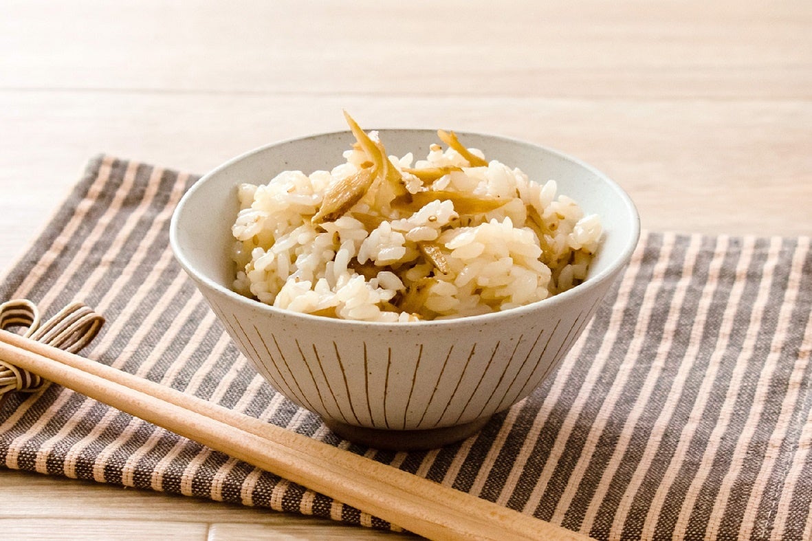 甘辛ごぼうの混ぜごはん