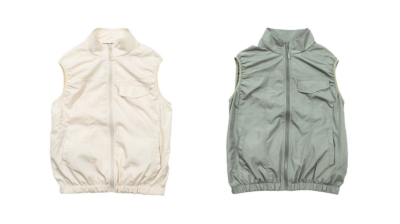 左：アイボリー、右：カーキ