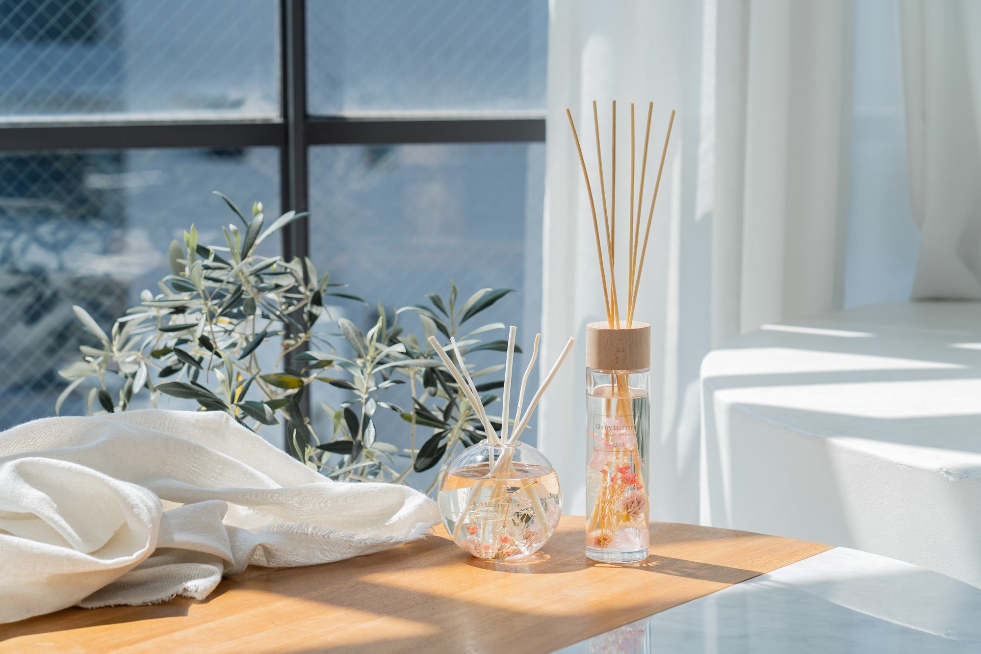 左：MRU-113、右：MRU-112