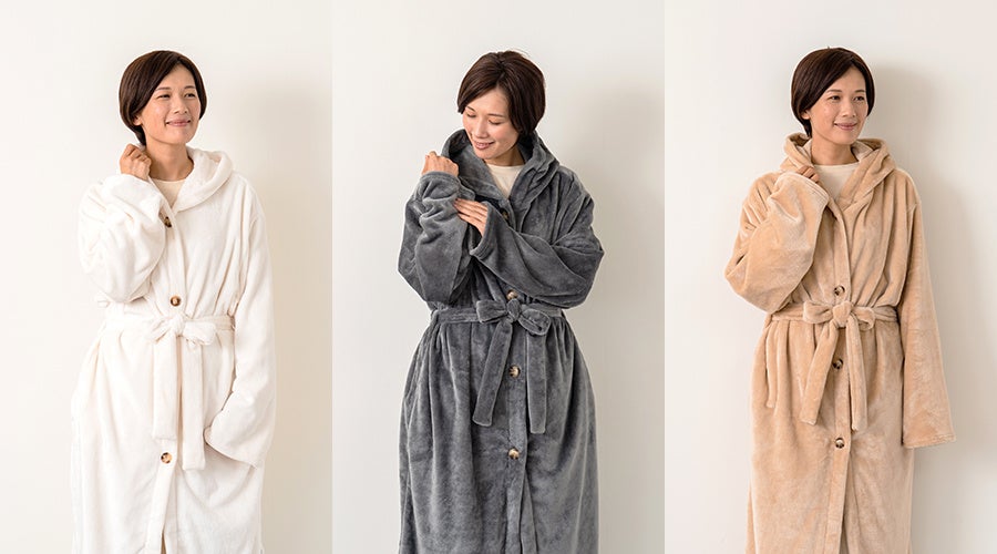 カラーイメージ　左から：アイボリー、グレー、ベージュ