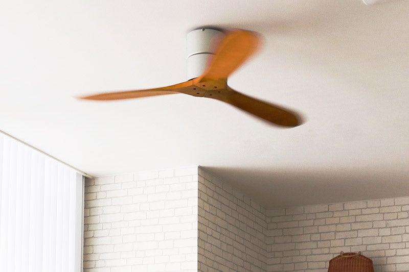 リアルウッドのブレードで上質な空間に。「Modern Collection