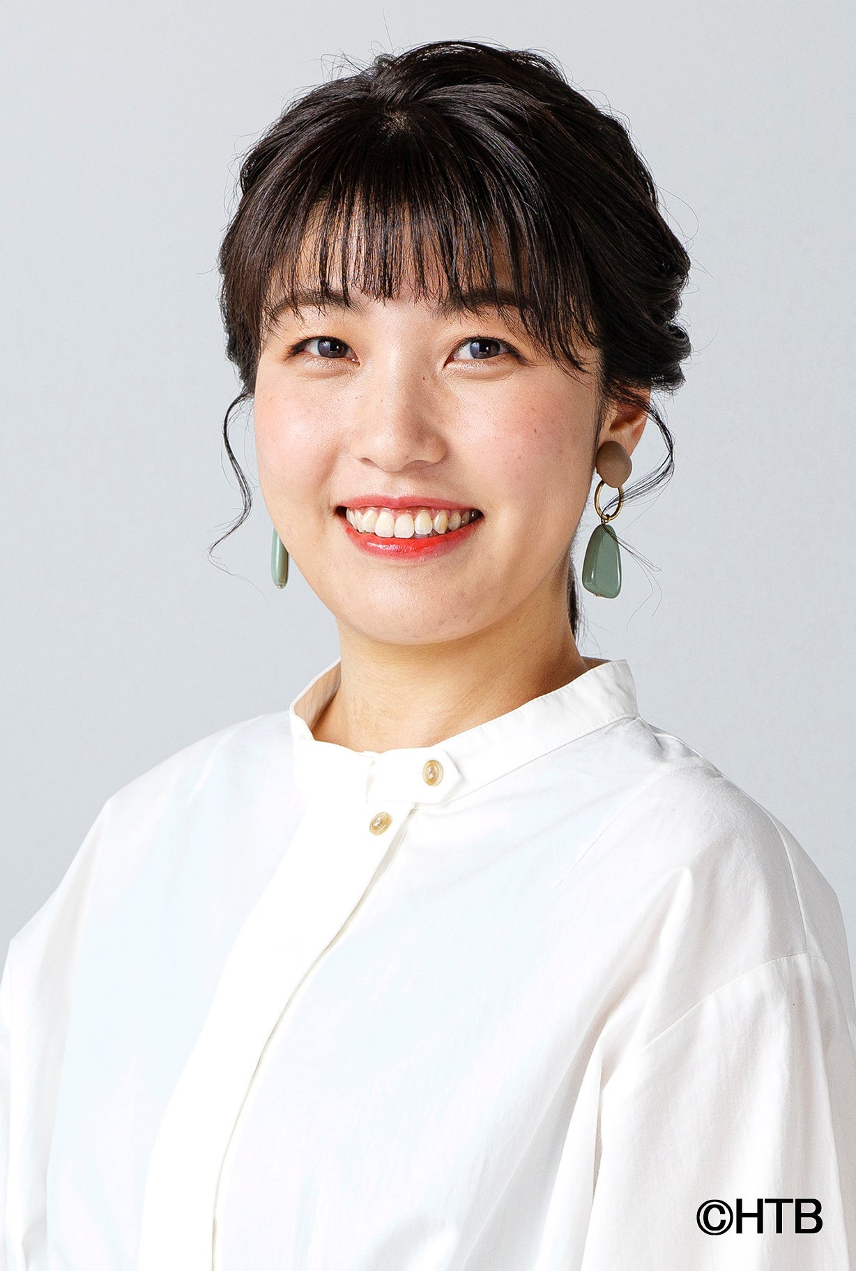 室岡里美アナ(C)HTB