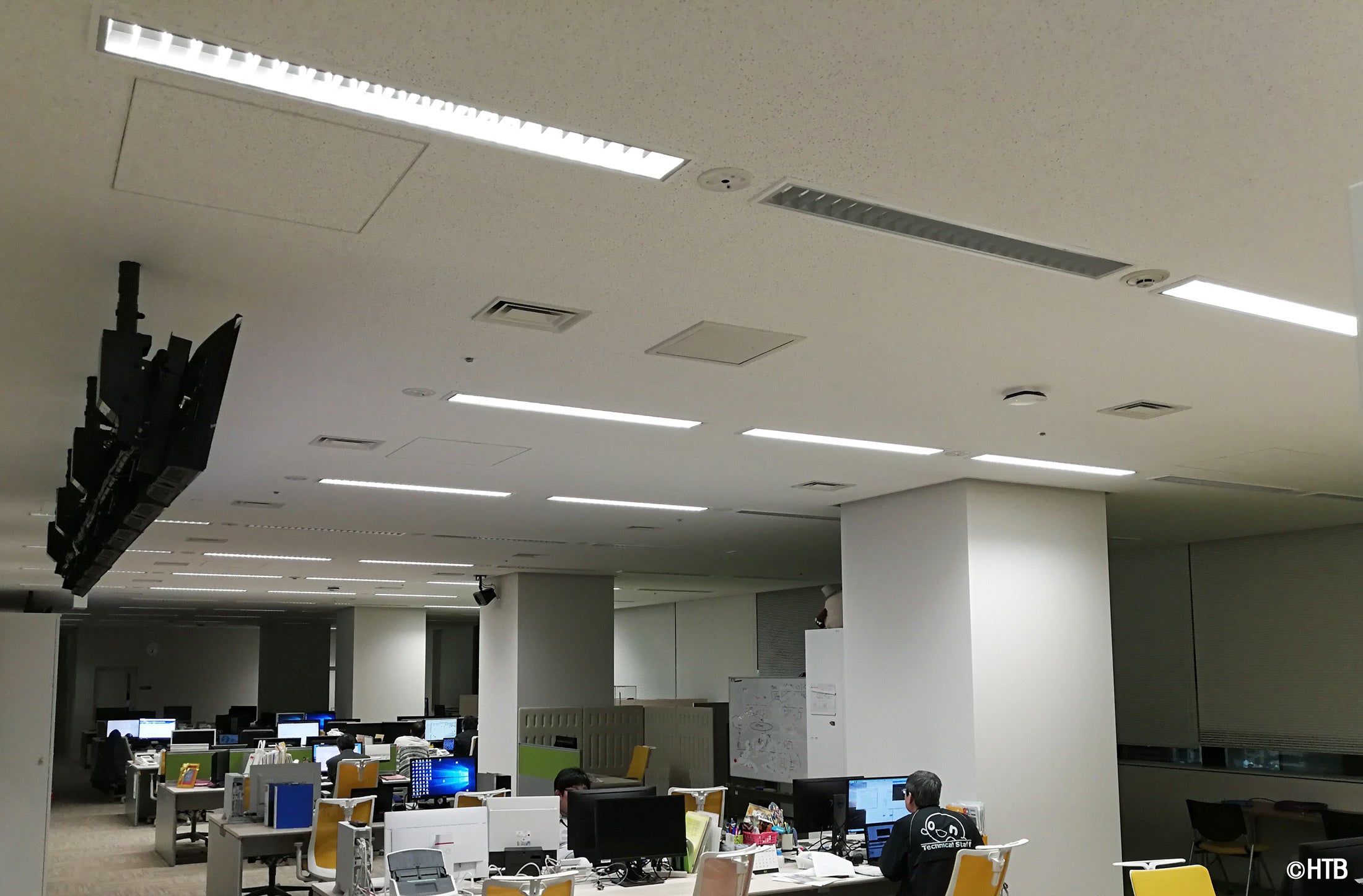 T-Zone Saverによる照明制御(C)HTB