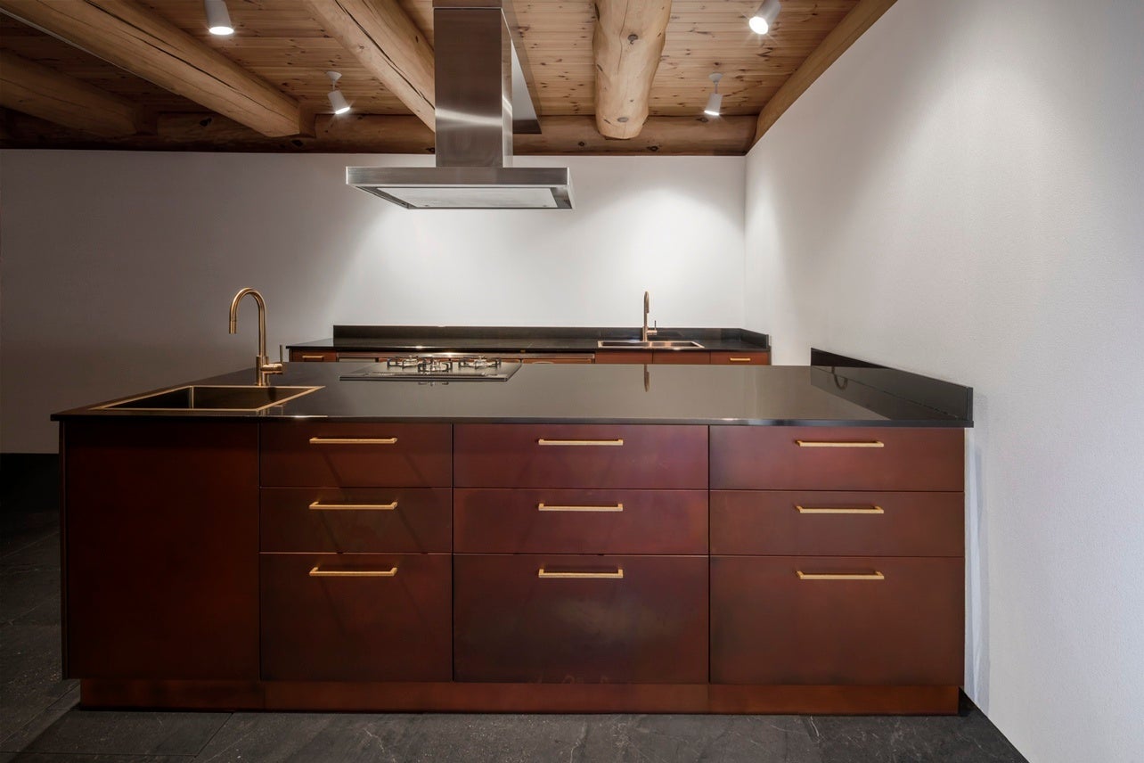 扉 MetalPanel＋水栓・シンク ABI Interiours