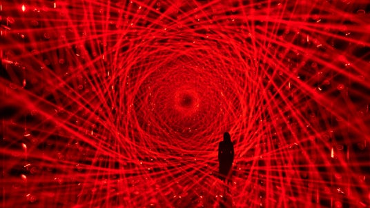 チームラボボーダレス(東京・麻布台ヒルズ)、「Light Sculpture – Flow」の作品空間を、7月8日(水)から再オープン。特別展「宇宙の非対称性について」を、10月8日(木)まで開催。 チームラボボーダレス(東京・麻布台ヒルズ)、「Light Sculpture – Flow」の作品空間を、7月8日(水)から再オープン。特別展「宇宙の非対称性について」を、10月8日(木)まで開催。