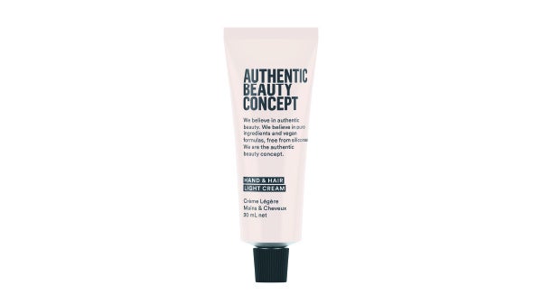 AUTHENTIC BEAUTY CONCEPT × 新ブランドアンバサダー Peggy Gou