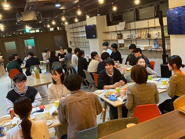 フランクな懇親会の様子２